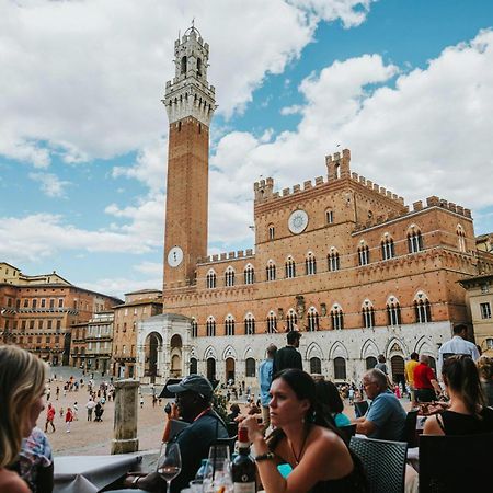 Apartmán Asso Di Picche Siena Exteriér fotografie
